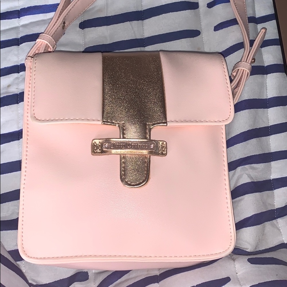 Juicy Couture Cross Over Purse